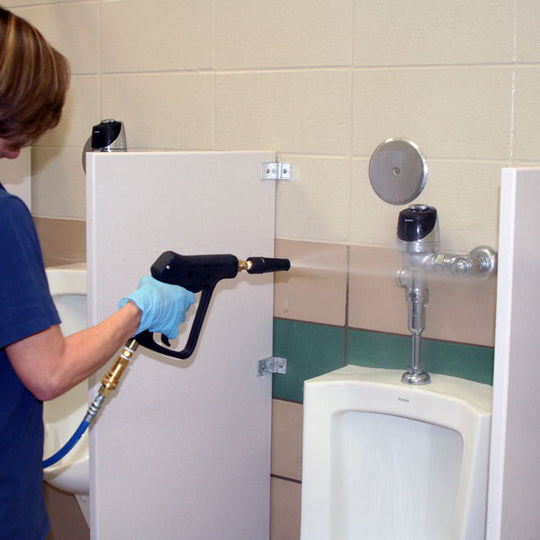 CR2 TOUCH-FREE Restroom Cleaner