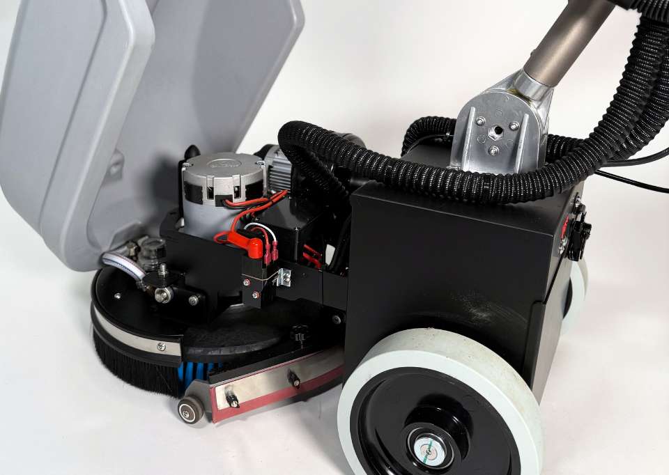 E380C Walk-Behind Scrubber