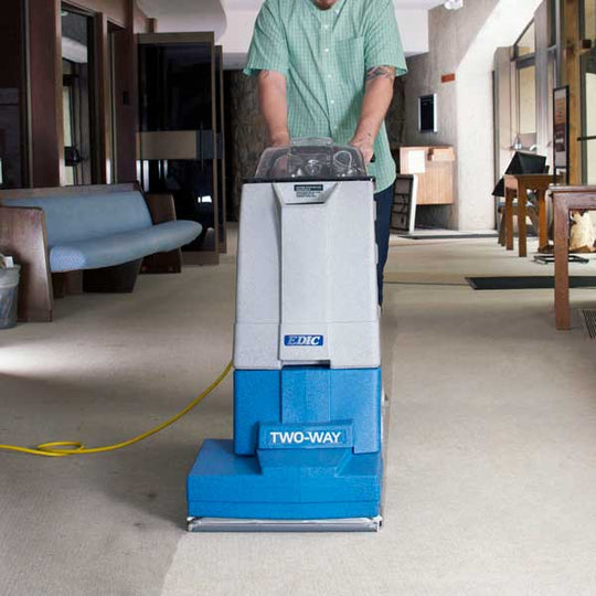 Supernova™ Self-Contained Carpet Extractor